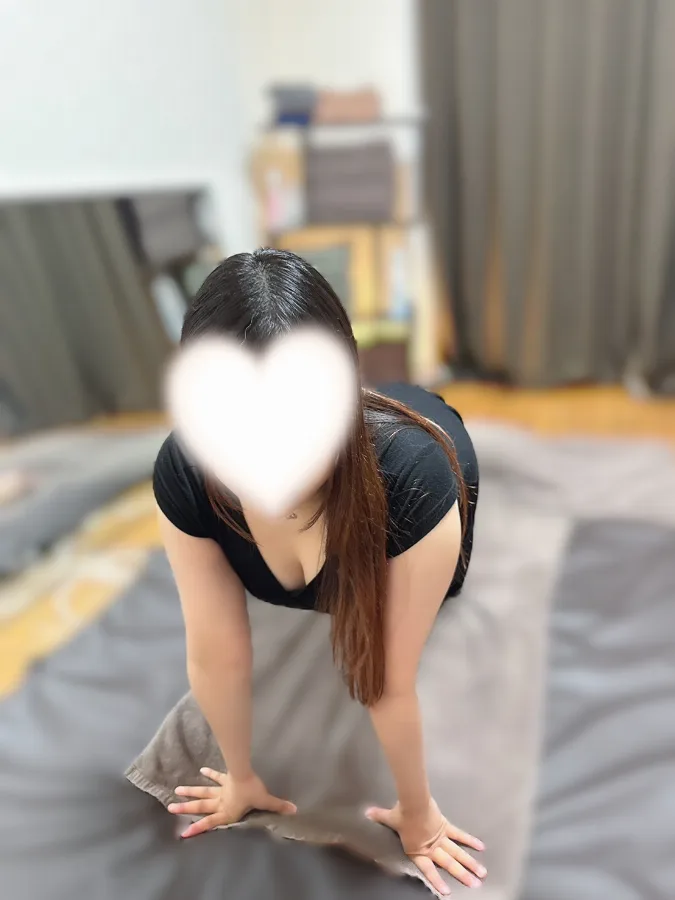 小川なな