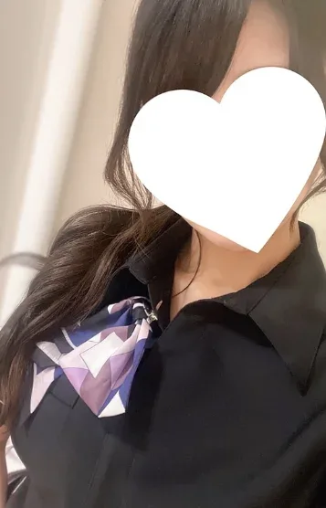 深田 まな(24)