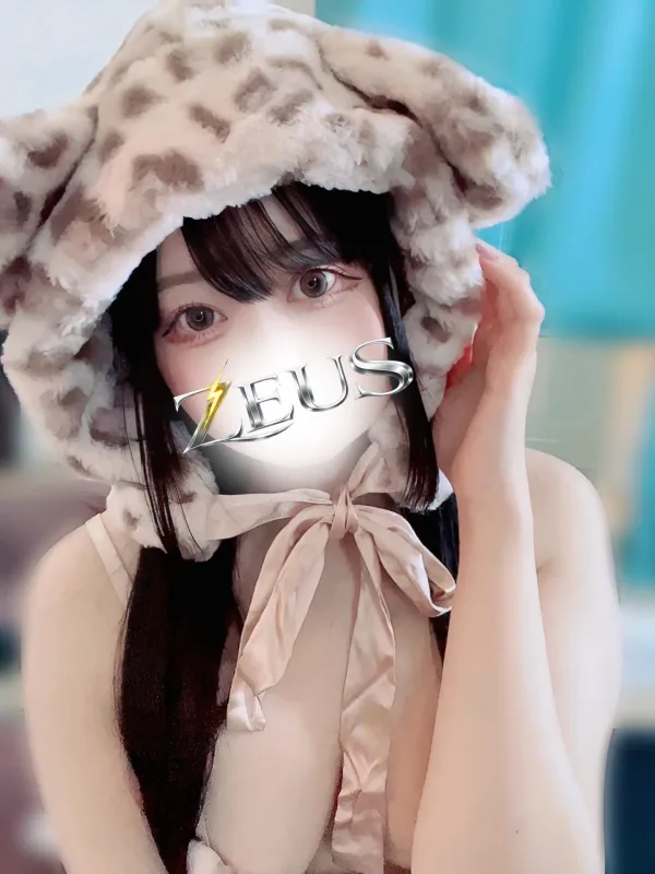 水江せな