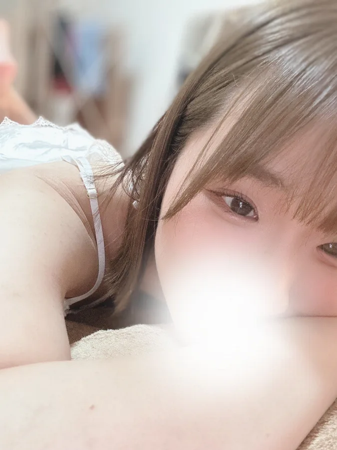みな