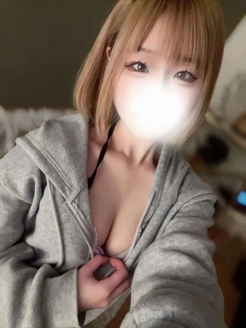 柚木にな