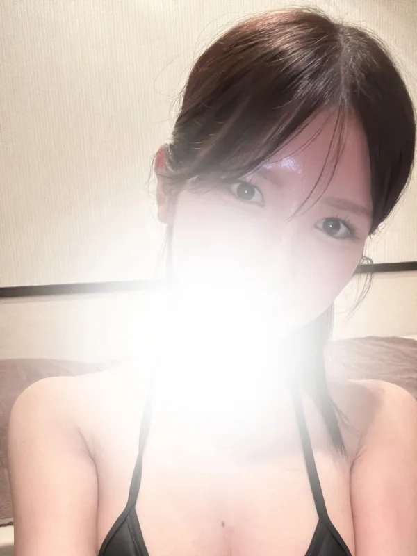 神楽りあ