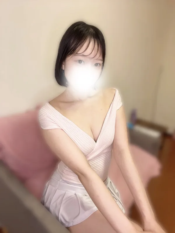 七倉 ゆり