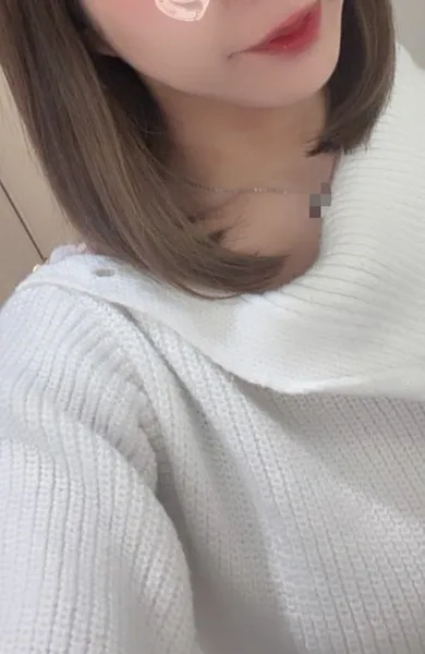 竜宮れな