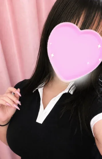 新人ゆいな(27)