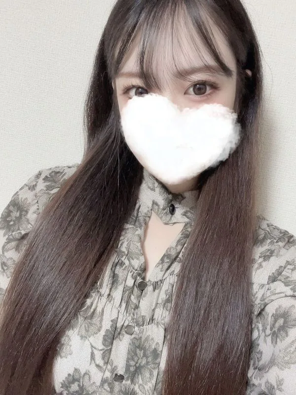 来栖せれな