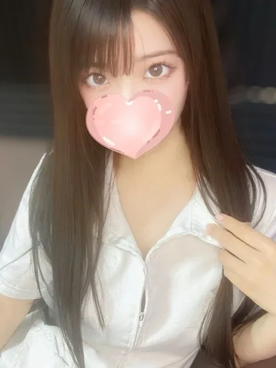 ななこ【癒しのEカップ♡想像を超える美女】