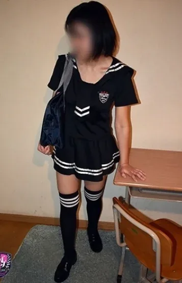 伊集院くらら(18)