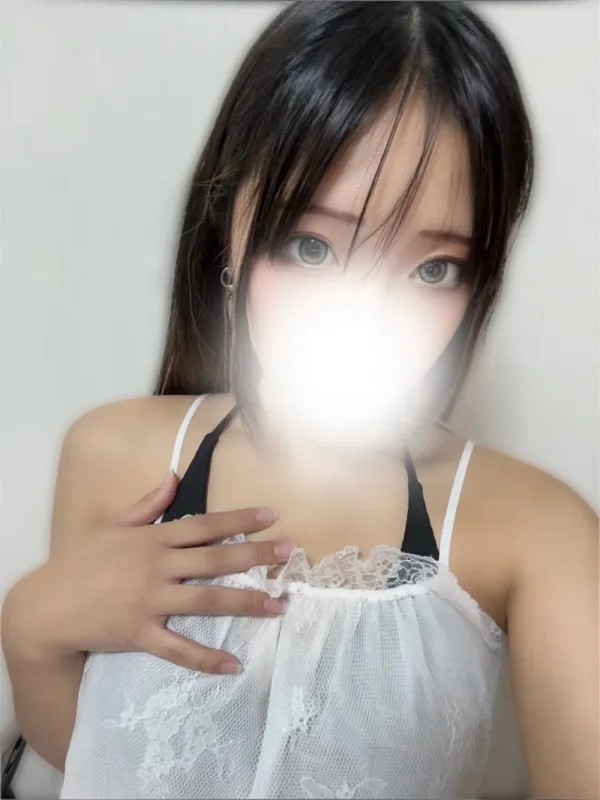 有村 ここね