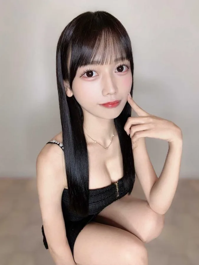 水瀬ひな