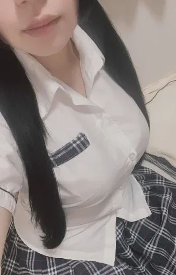 リサ☆小柄セクシー(20)