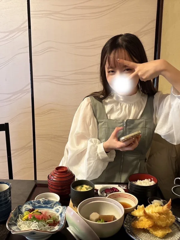 朝倉 にこ