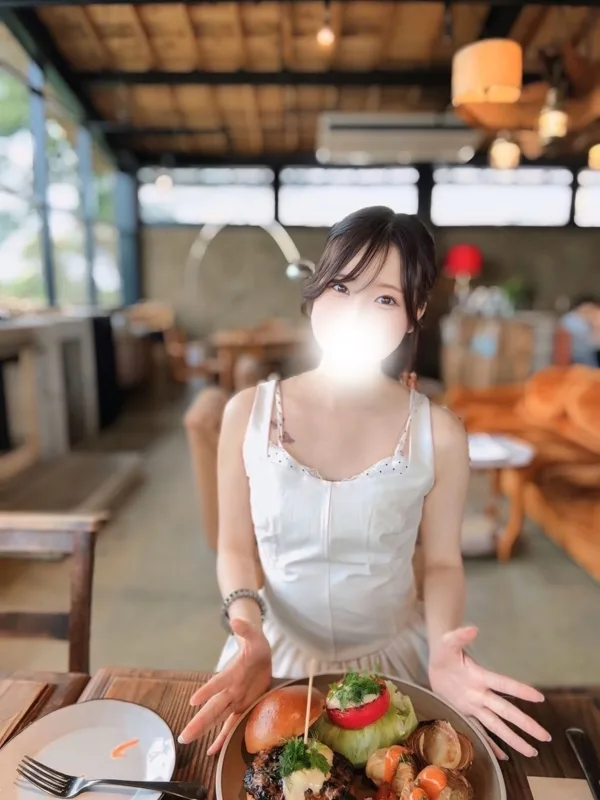 宇佐美めぐ