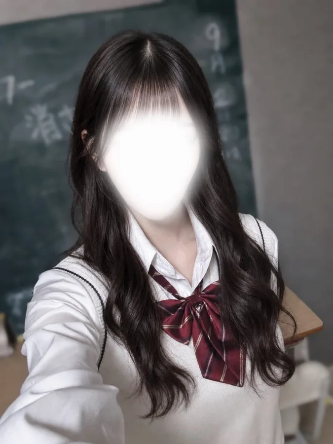 椿 りあ