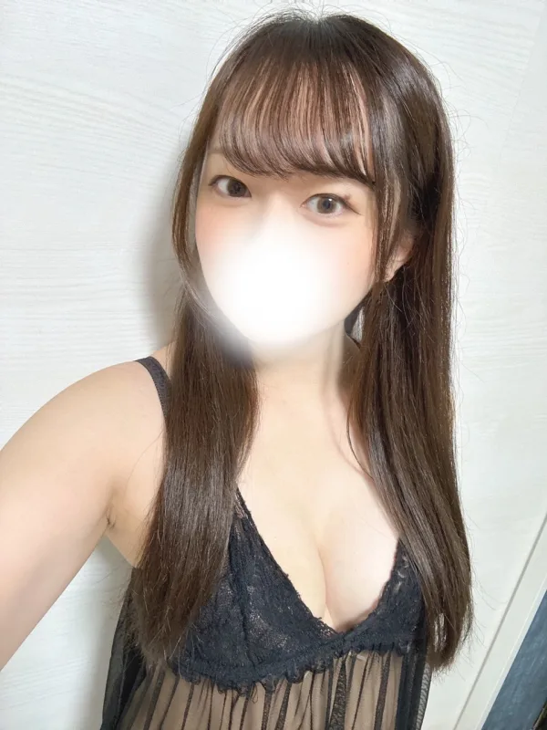 小春 みく