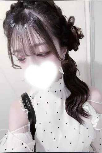 桃瀬 るあ