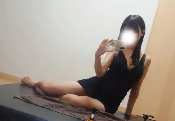 霜月まな