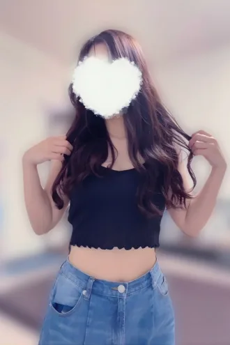優木 はるな