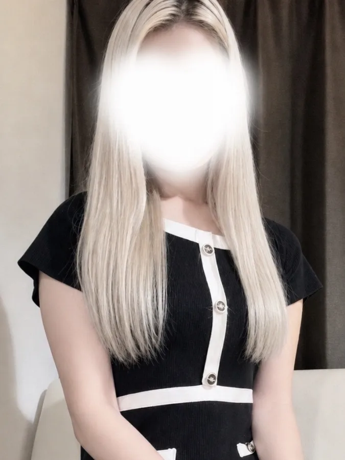 咲乃ゆな
