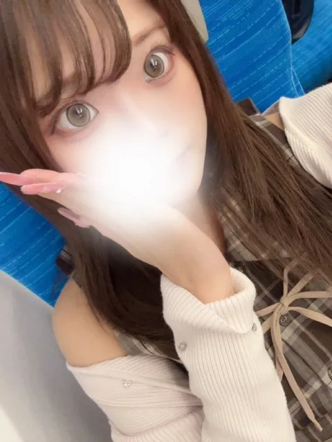 成美もな
