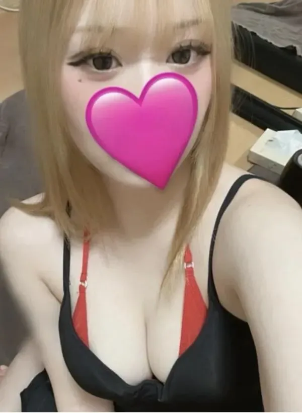 片瀬ひな