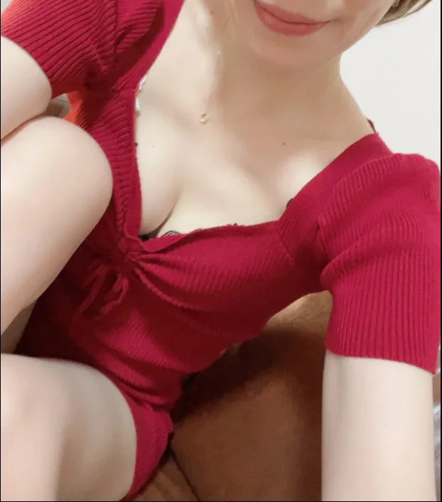 瞳(ひとみ)
