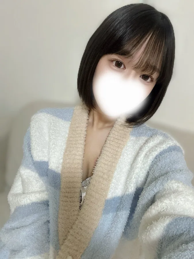 高田あいな