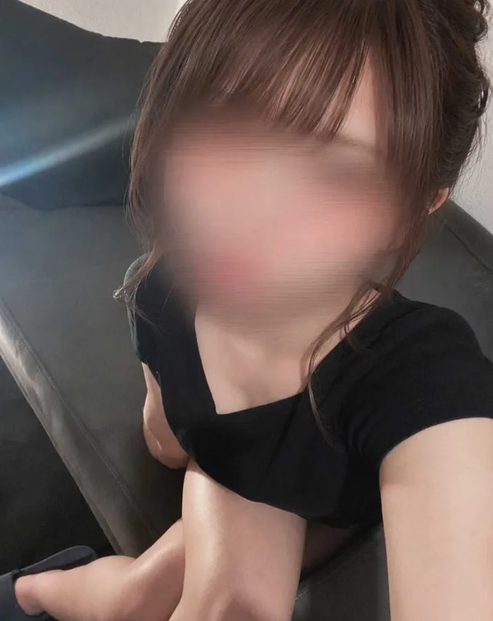 ももな