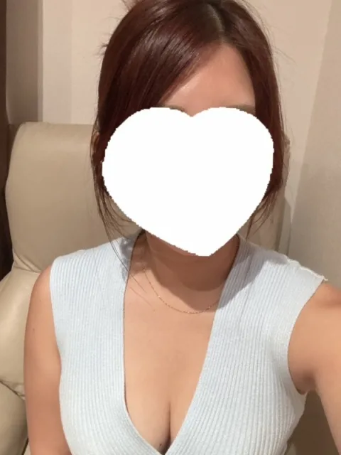 あやな