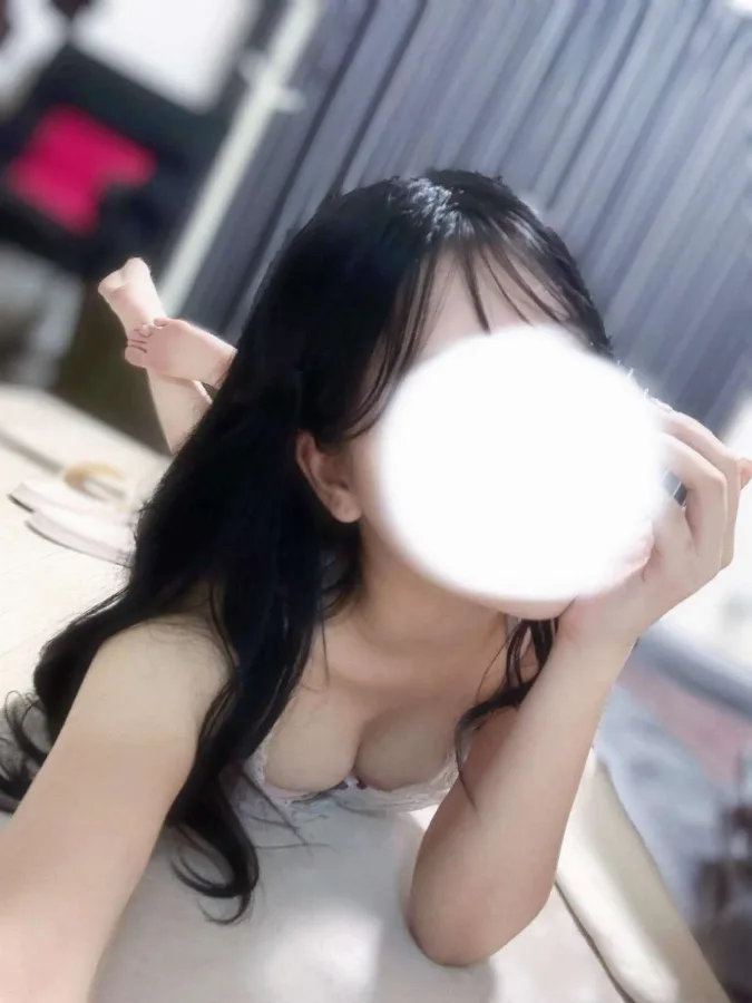 萌奈〜もな