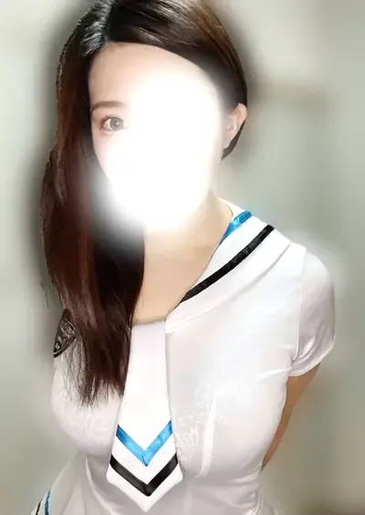 秋月 ふうか