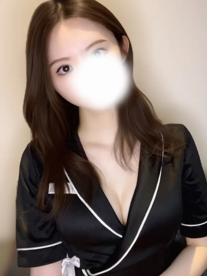 藤堂なな
