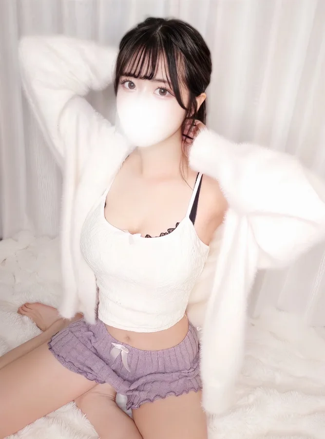 美月ゆい