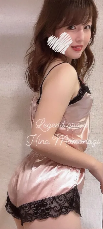 桃乃木ひな