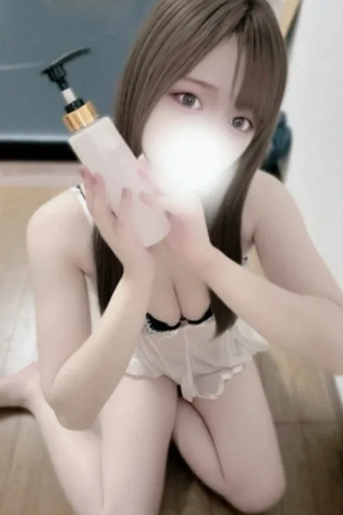 星野ななせ