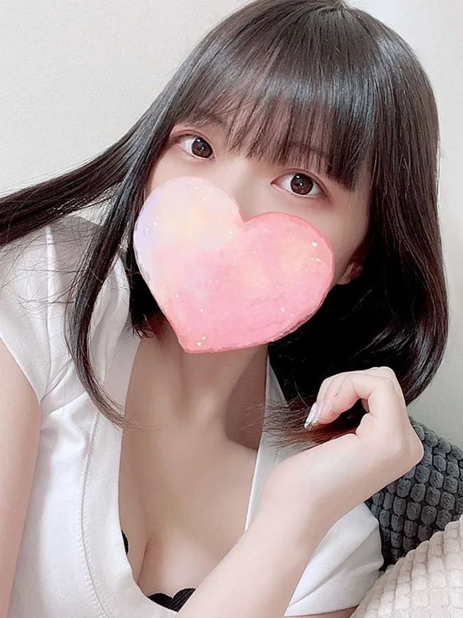星野ななみ