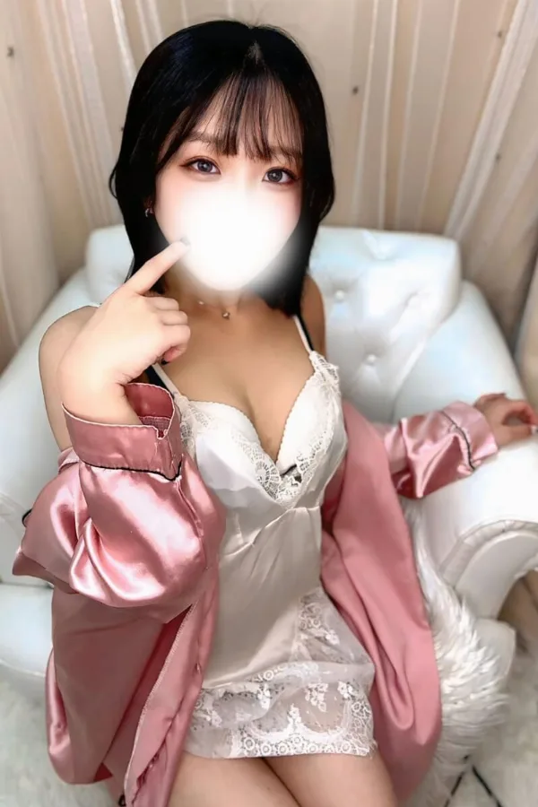 秋月ことね