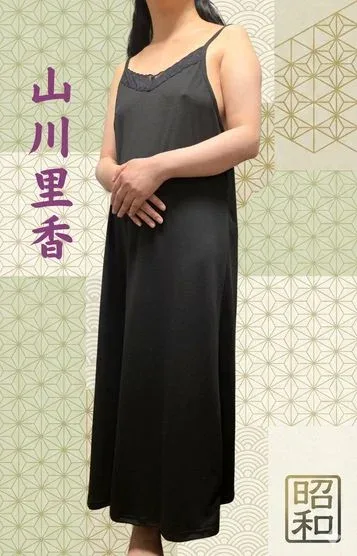 山川里香(42)