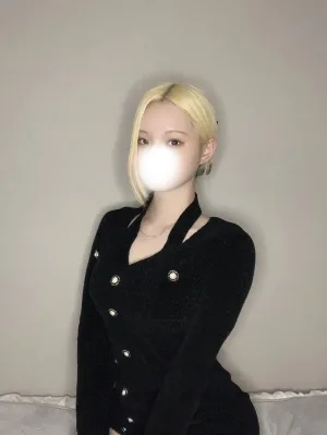 天羽りりす