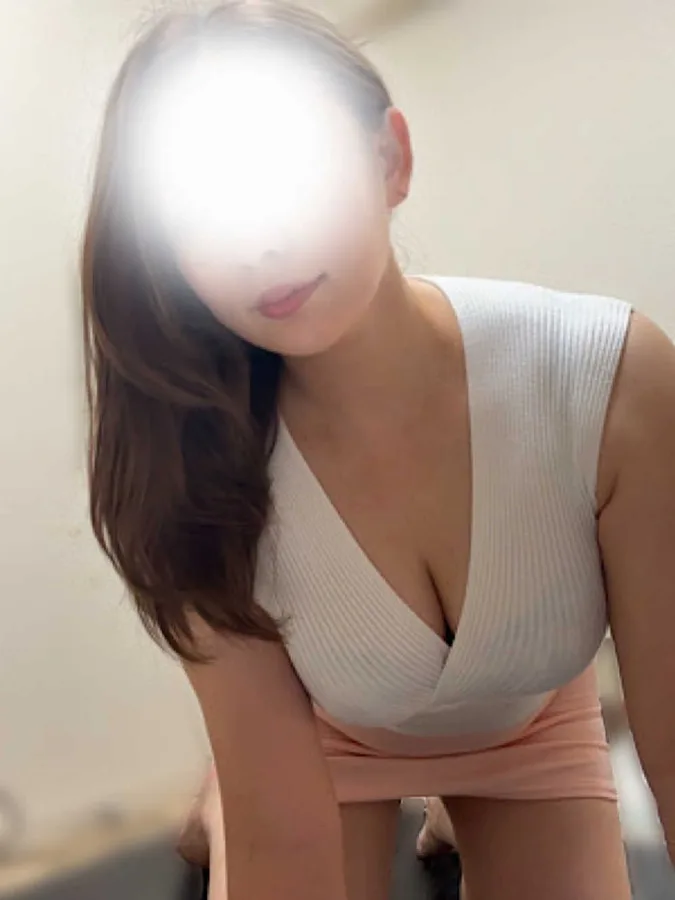 綾瀬みゆ
