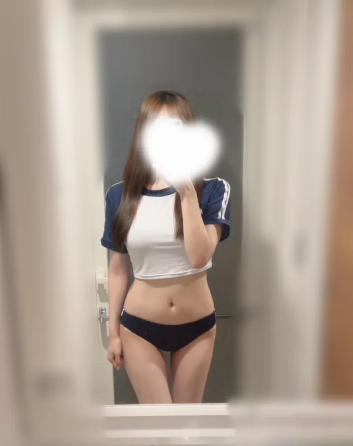 優木このみ