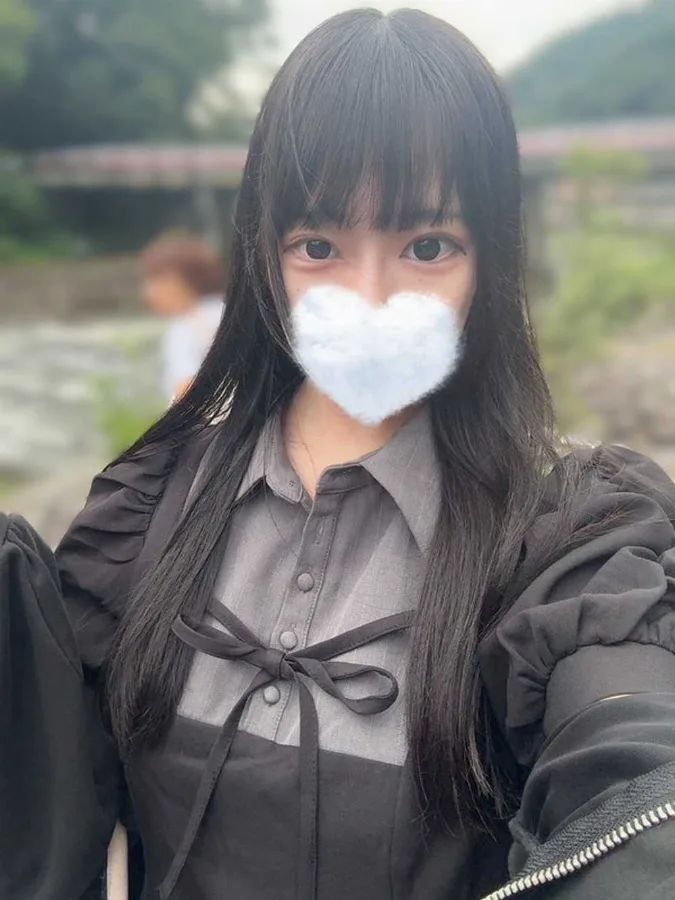 小林ひなた