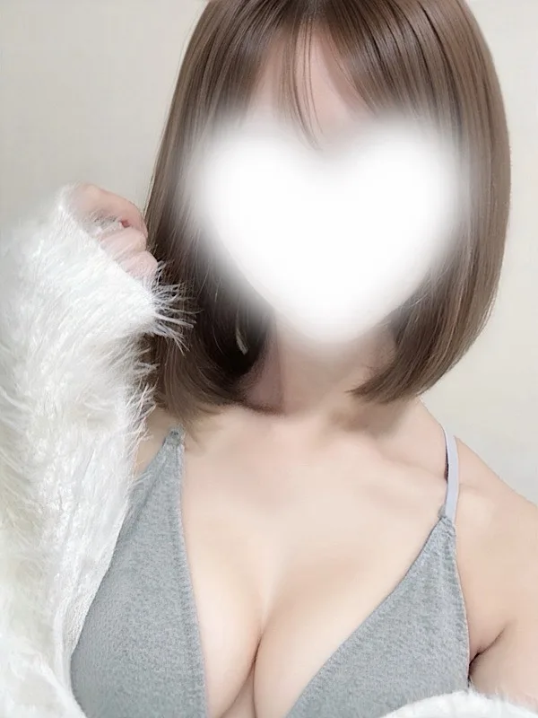 椎名くるみ