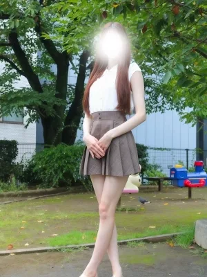 椎名にこ