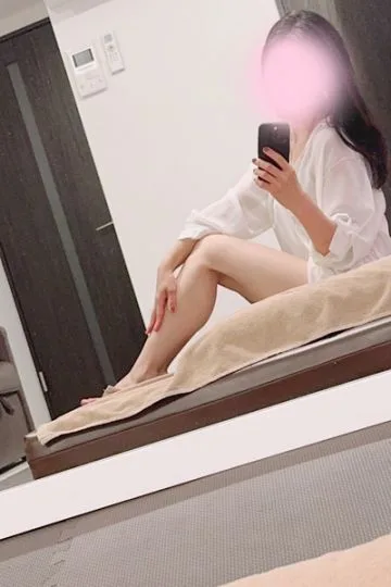 影山まゆか