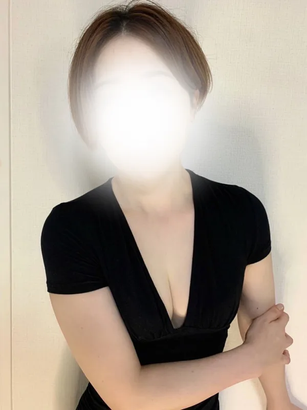 高山 なるみ