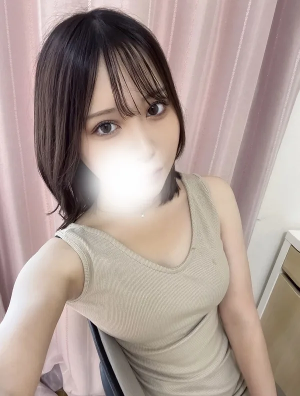愛染リカ