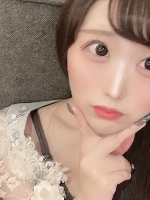 七瀬なな