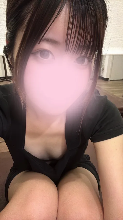 東雲みゆ