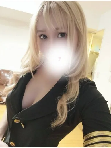 山下 えみり